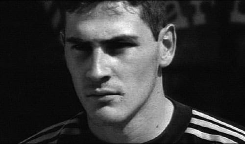 iker casillas con 18 años