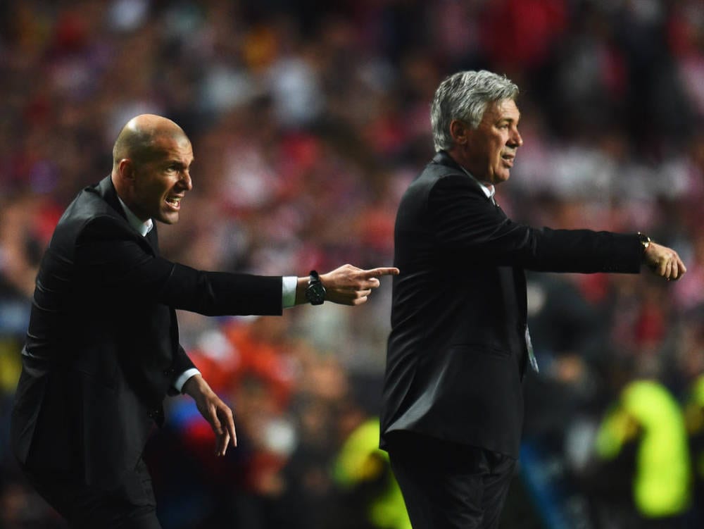 Zidane asistente de Ancelotti