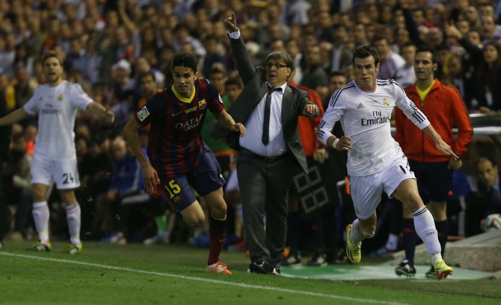 Bartra y Bale.