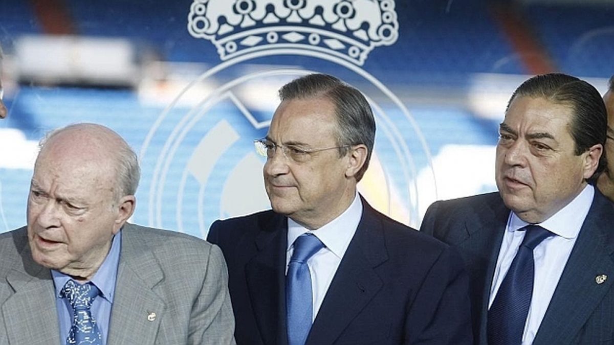 Di Stéfano, Florentino Pérez y Vicente Boluda.