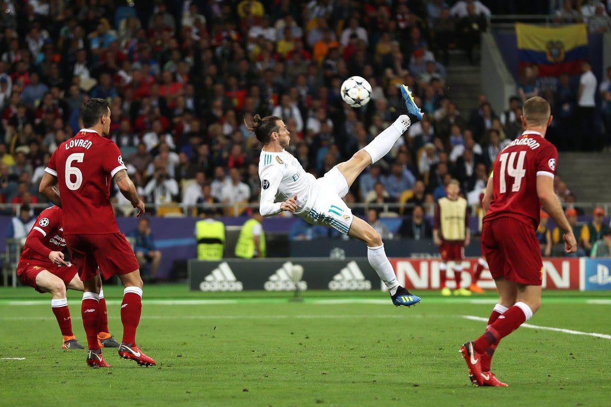 Chilena de Bale en Kiev.
