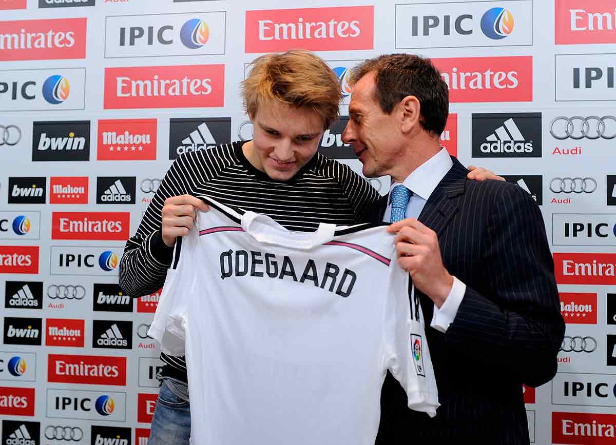 Odegaard presentación Butragueño
