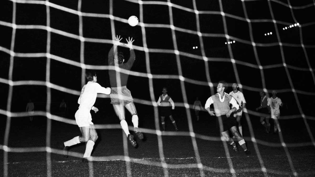 Juanito Alonso sin guantes