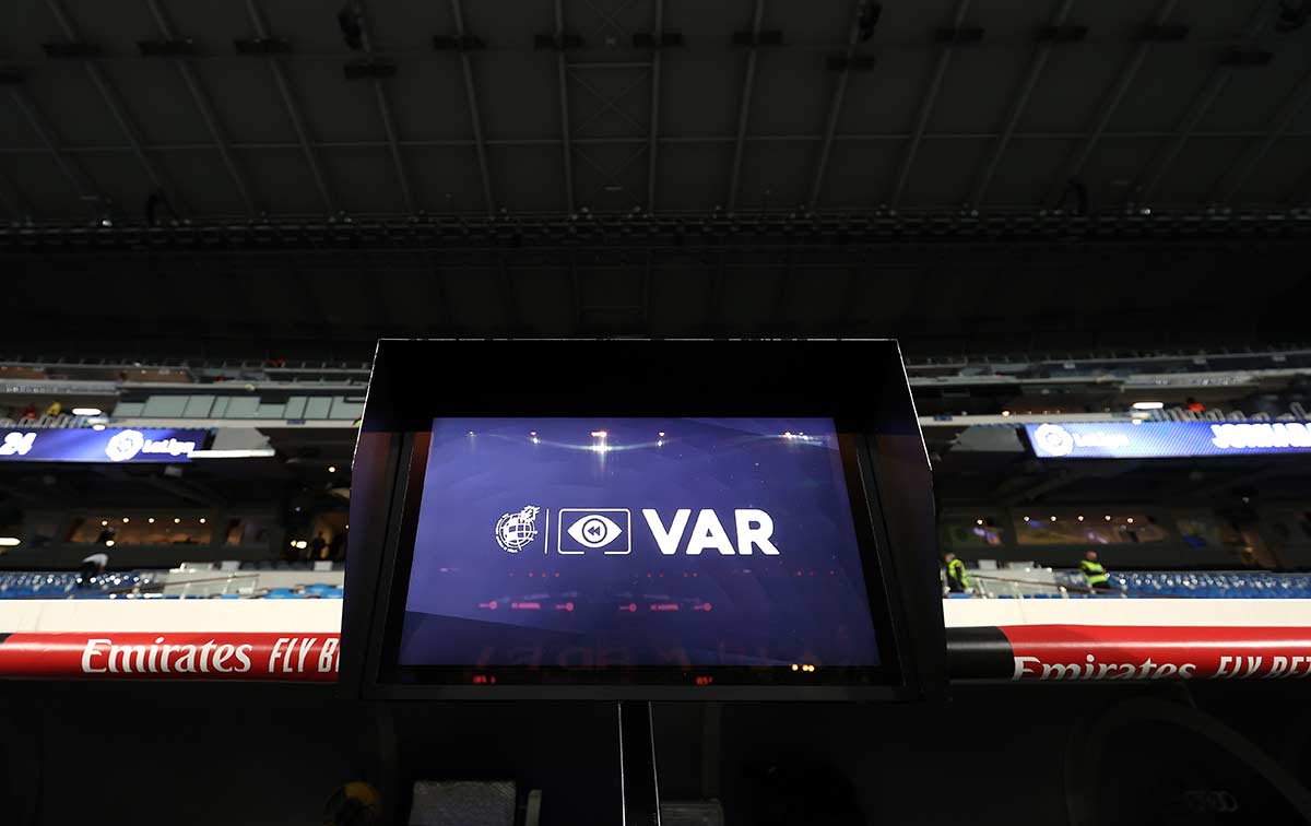 VAR