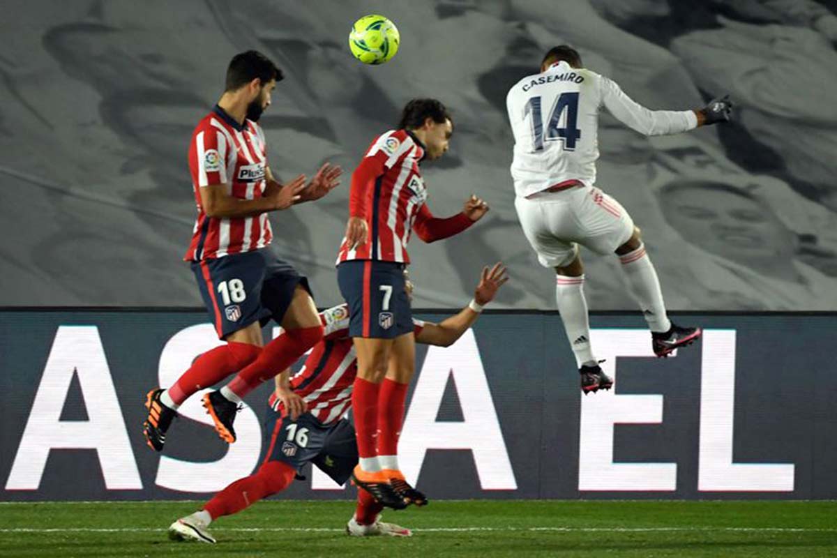 Casemiro gol derbi
