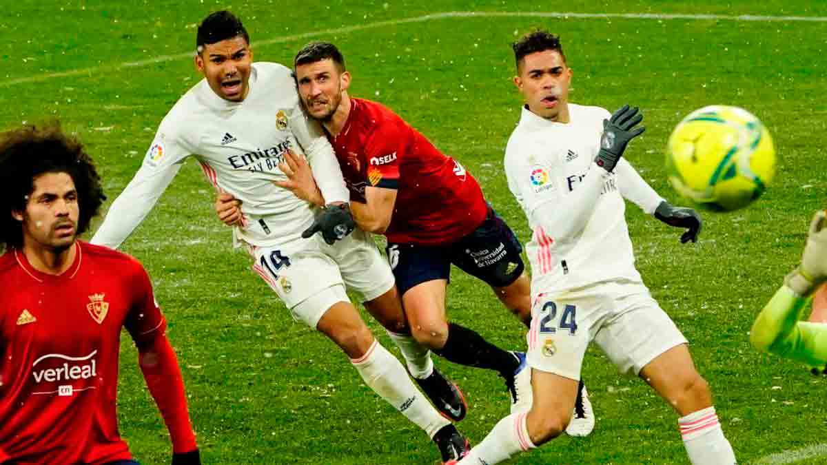 Penalti de Oier a Casemiro