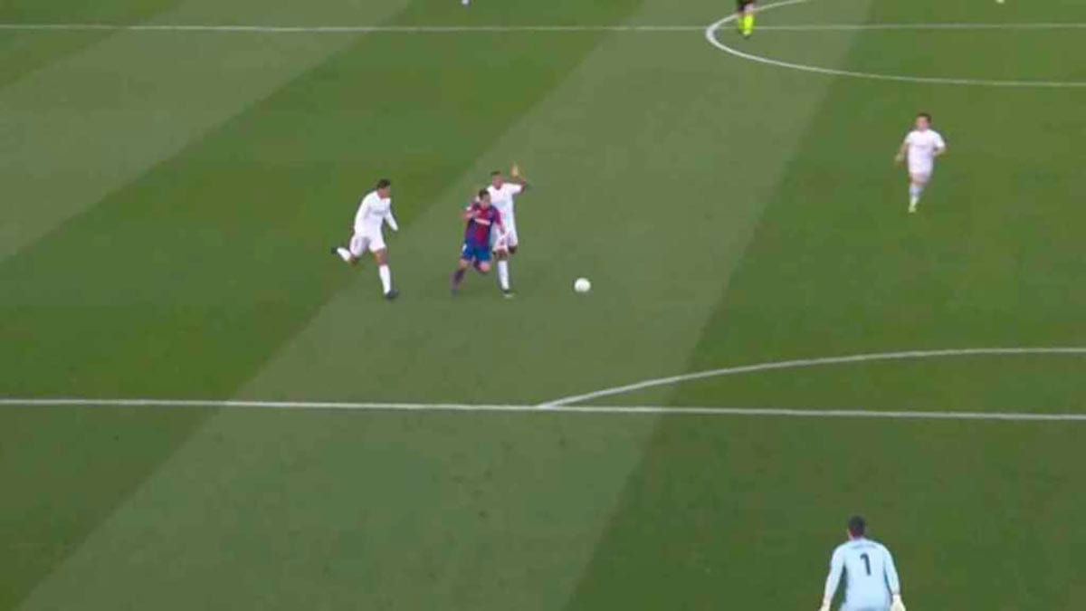 Militao expulsión