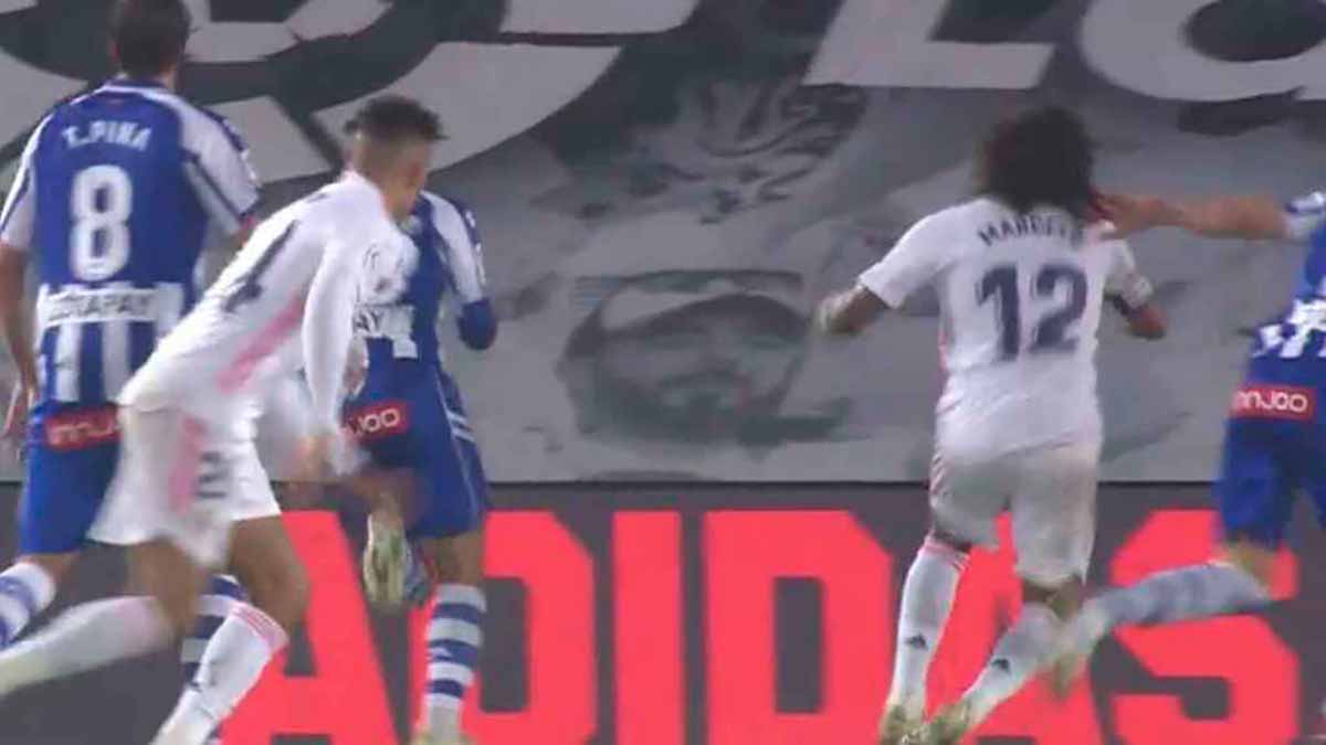 Marcelo agarrón pelo