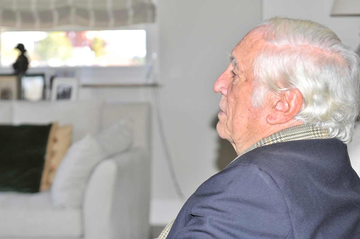 Carlos Espinosa de los Monteros