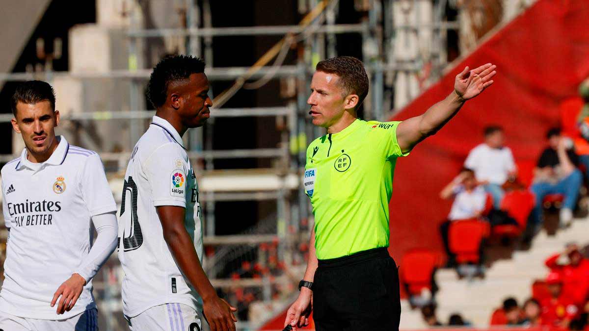 Hernández Hernández y Vinícius en Mallorca