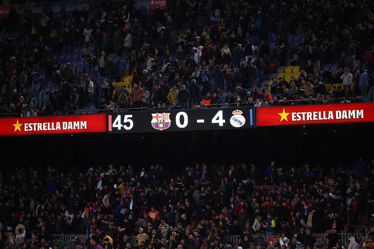 Barcelona, 0 - Real Madrid, 4