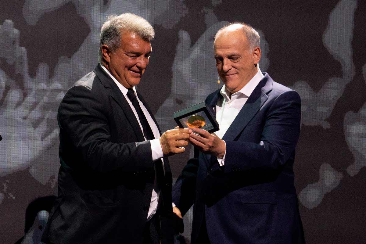 Es más fácil que el Barça fiche (más) que el Madrid reciba el Princesa de Asturia
