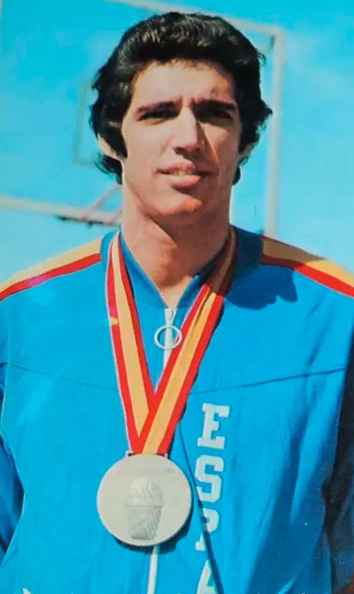 Rafa Rullán con España