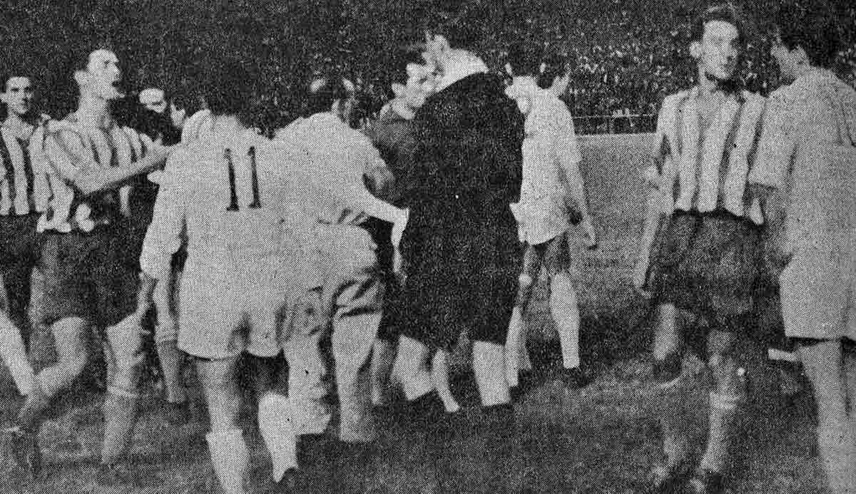 Expulsión de Gento. Encuentro de ida en el Bernabéu. 1958