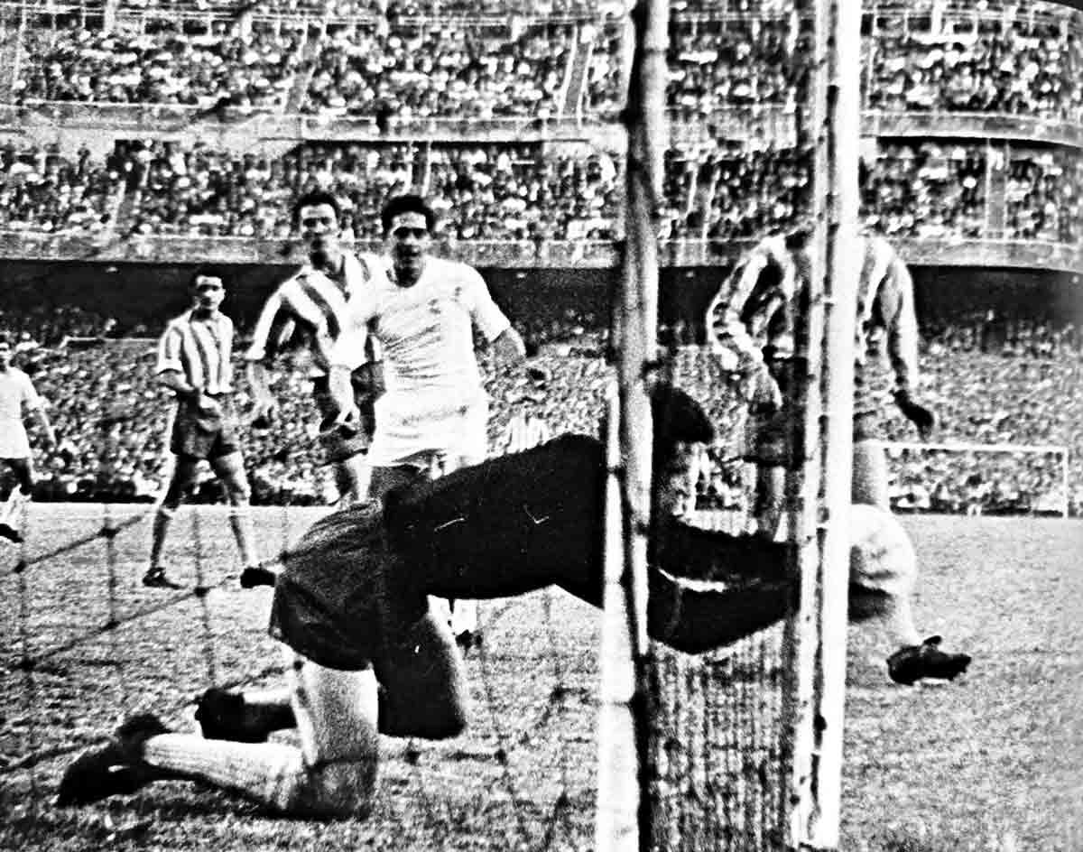 Encuentro de ida en el Bernabéu. 1958