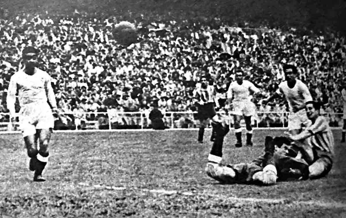 Partido de vuelta en Chamartín. 1951