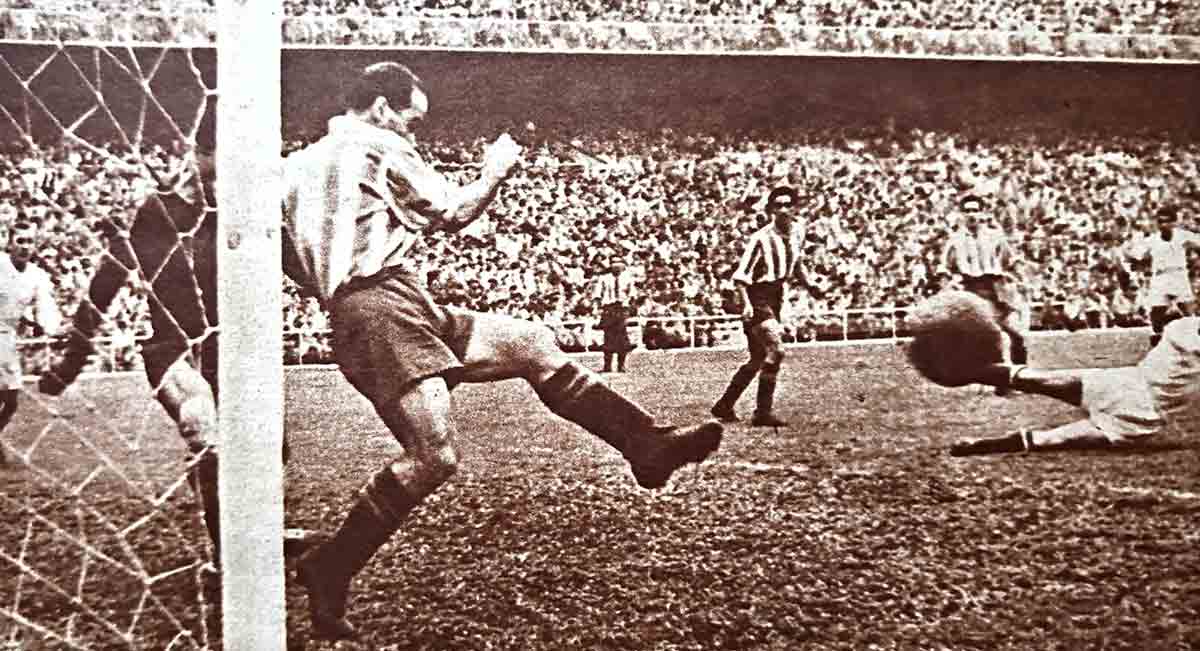 Partido de vuelta en Chamartín. 1951